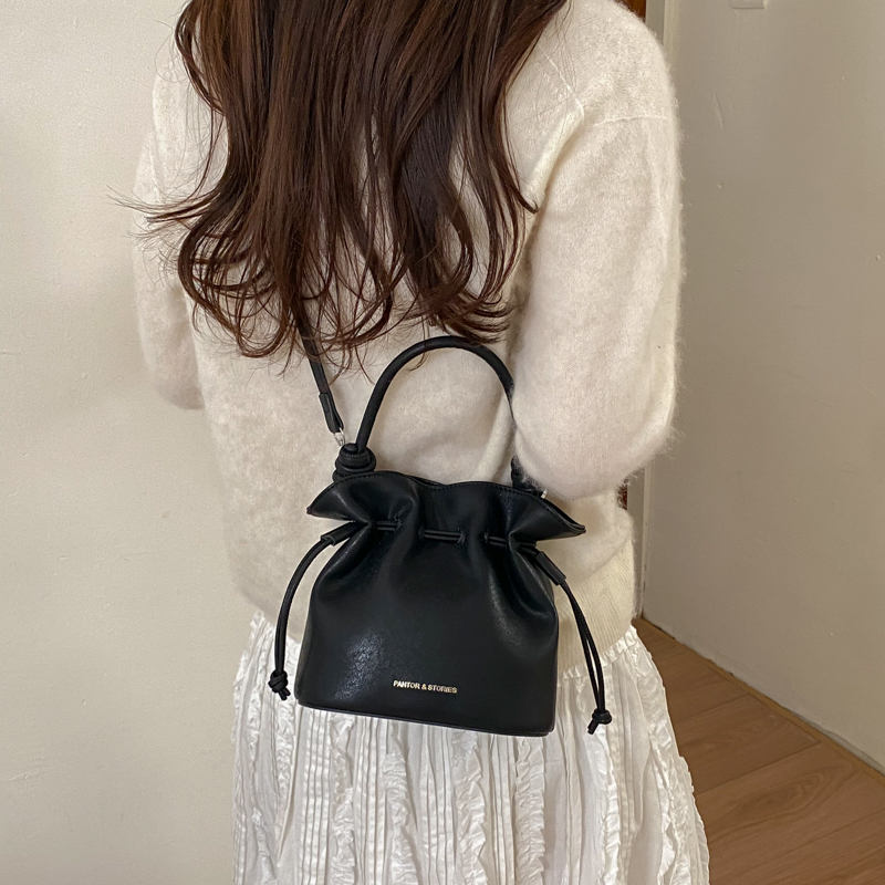 Women's Faux Leather Bucket Ba - Luxury Bags Office 评论和价格