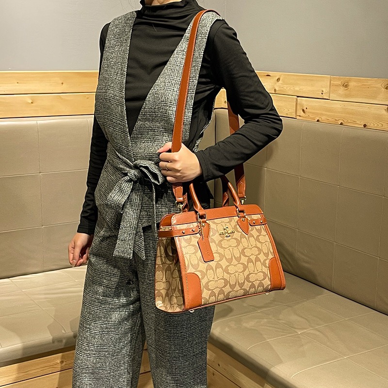 Classic Elegant Crossbody Bag  - Luxury Bags Made In China 评论和价格