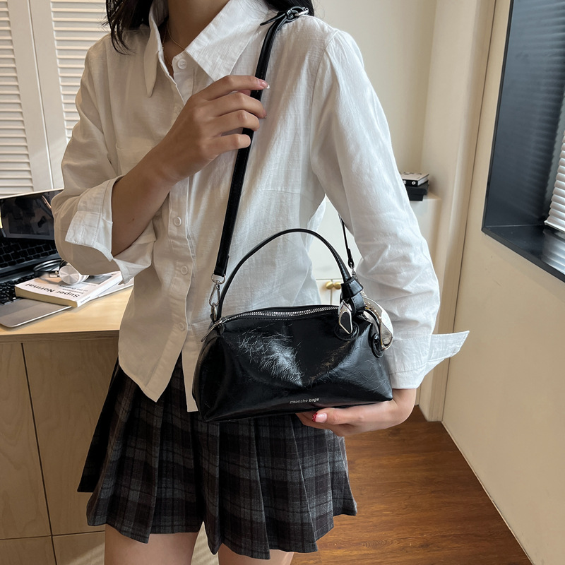 Women's Fashion Glossy Patent  - Top Handle Patent Bag 评论和价格