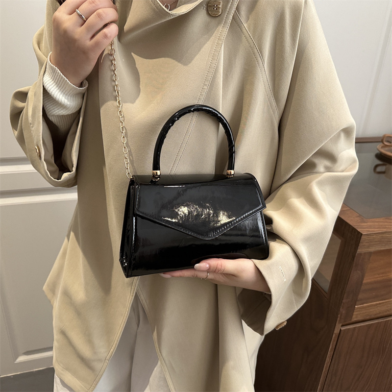 Women's Patent Leather Mini Ha - Top Handle Patent Bag 评论和价格